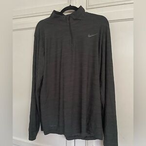 Dark gray stripe dri fit nike long sleeve shirt